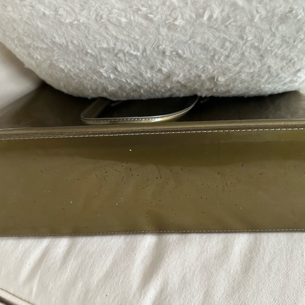 Louis Vuitton Green Reade MM Vernis Tote - Picture 8 of 9